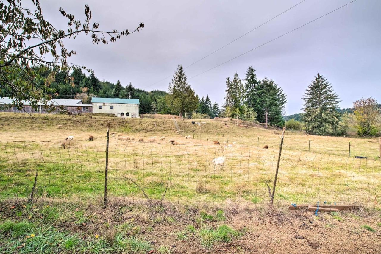 Quaint Coquille Getaway Near Beaches And Parks! المظهر الخارجي الصورة